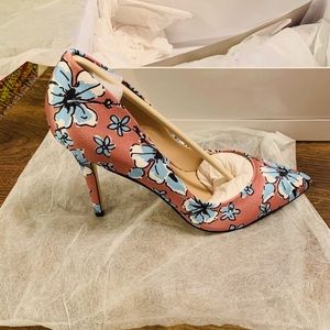 🆕 PRESTIGE PUMP W POINTED TOE
Size: 8.5B / 38.5EU